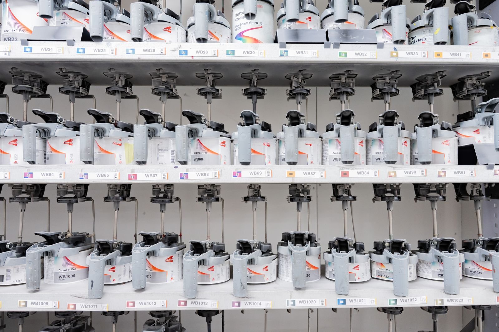 Precision Dispensing Robots