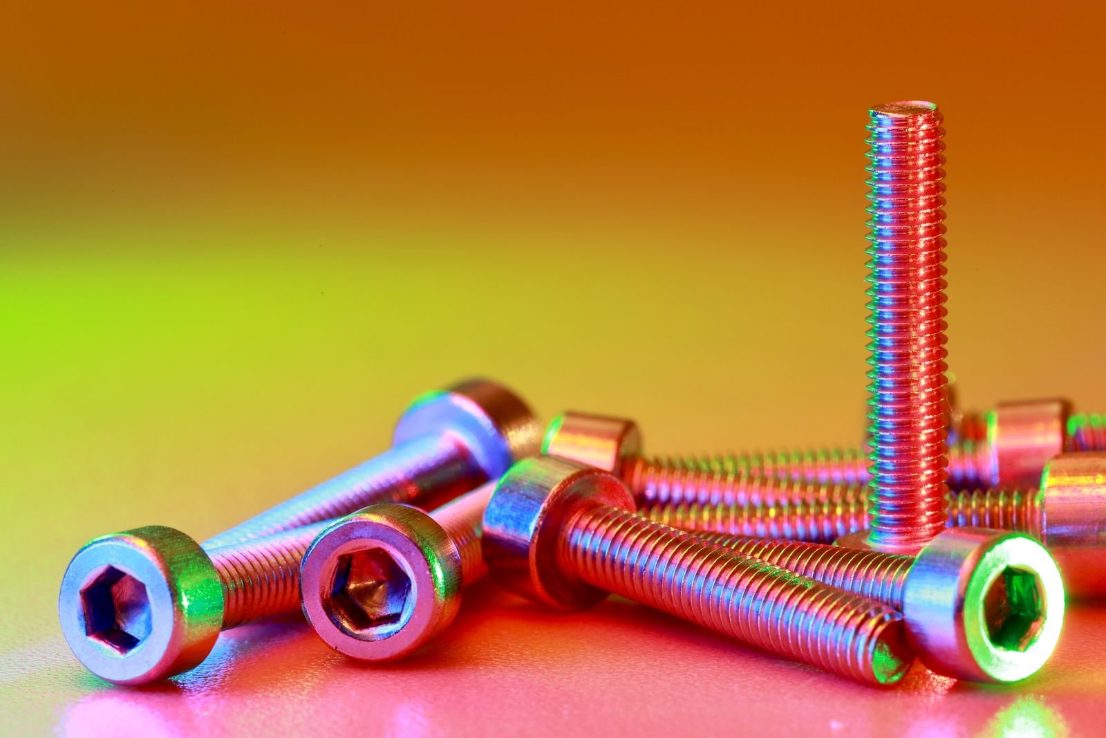 Pre-Applied Thread Coating