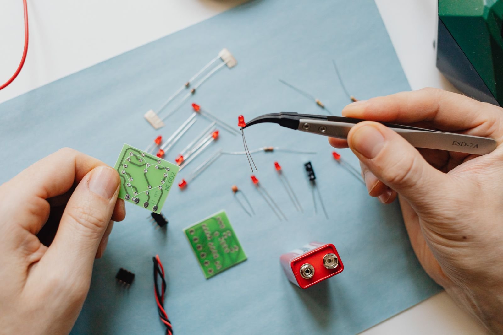 Electrically Insulating Sealant
