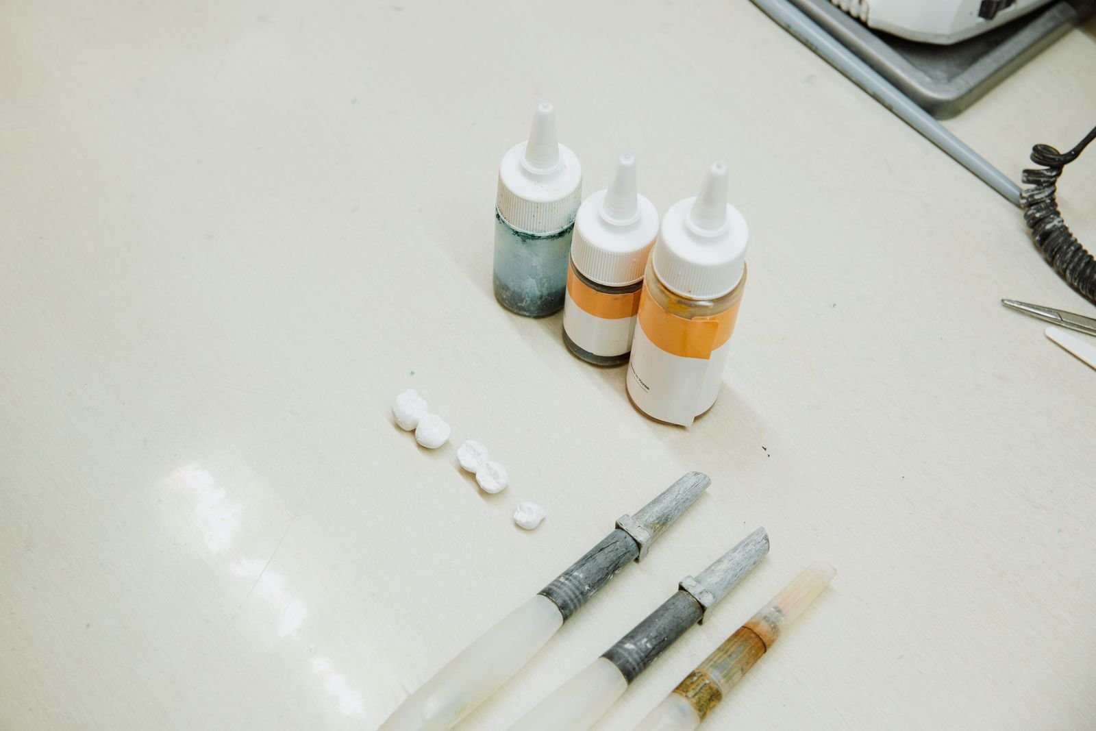 Universal Bonding Adhesive
