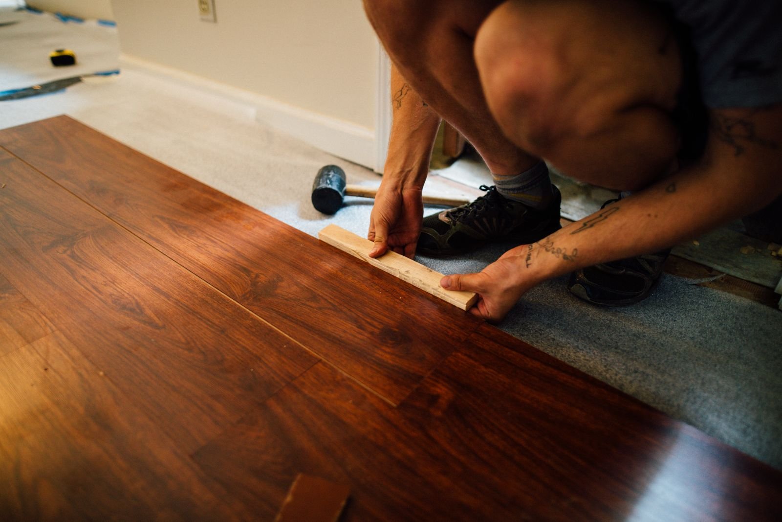Rubber Floor Adhesive