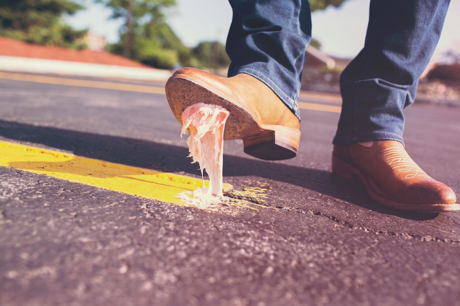 Solvent-Based Leather Adhesive