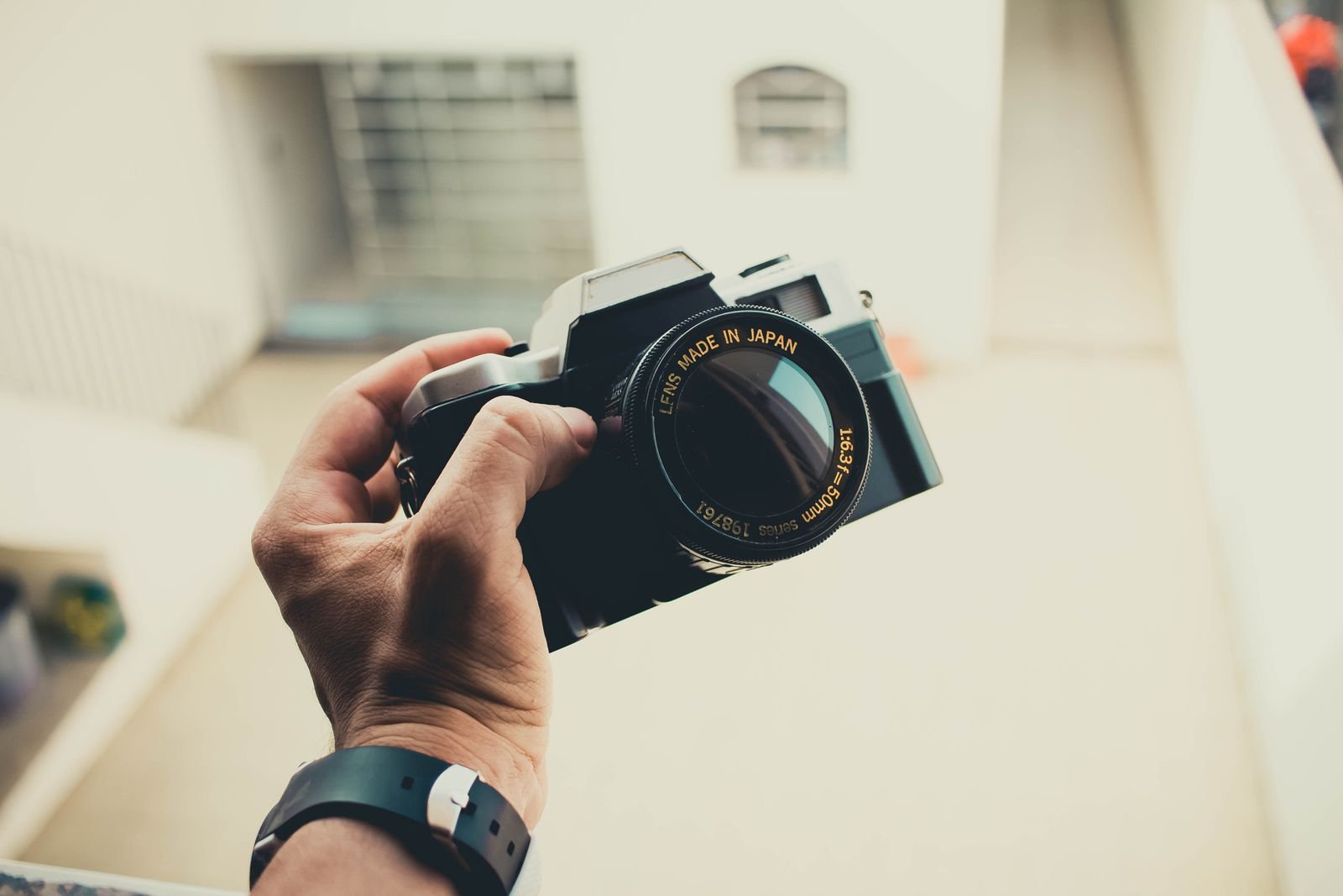 Camera Rental Chikhli