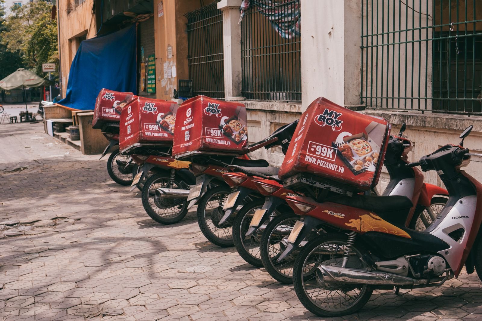 Real-Time Order Tracking