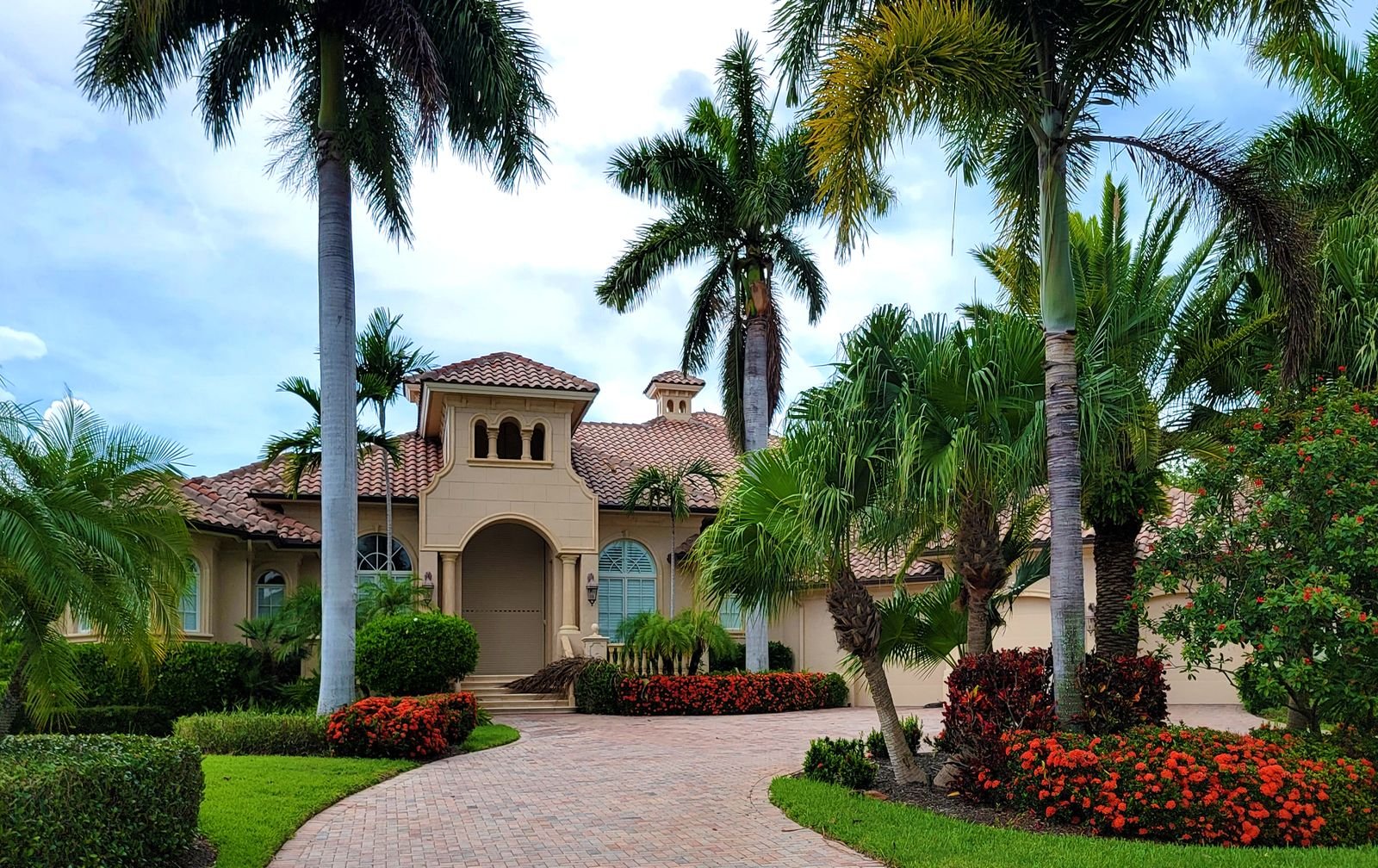 Landscaping in Kondhwa Pune