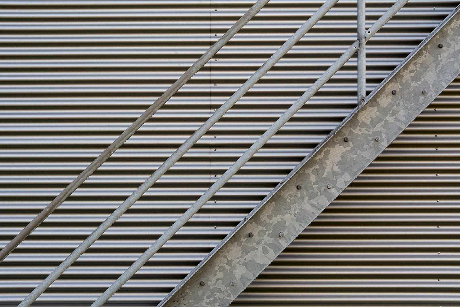 Metal Sheet Cutting & Bending