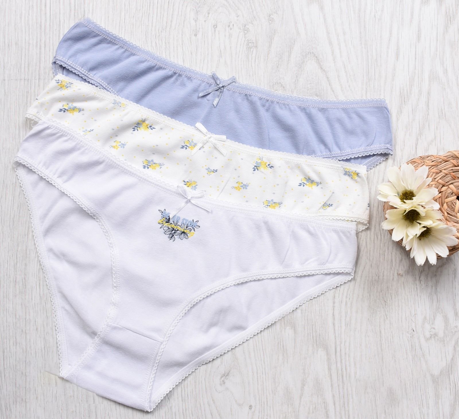 Printed floral everyday panties wholesale