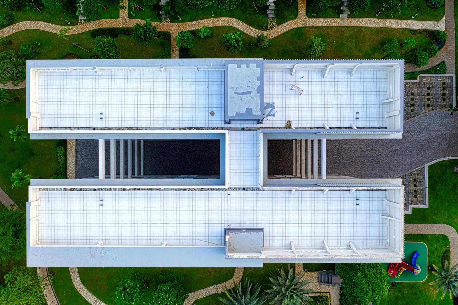 Drone and 3D walkthrough fusion video service