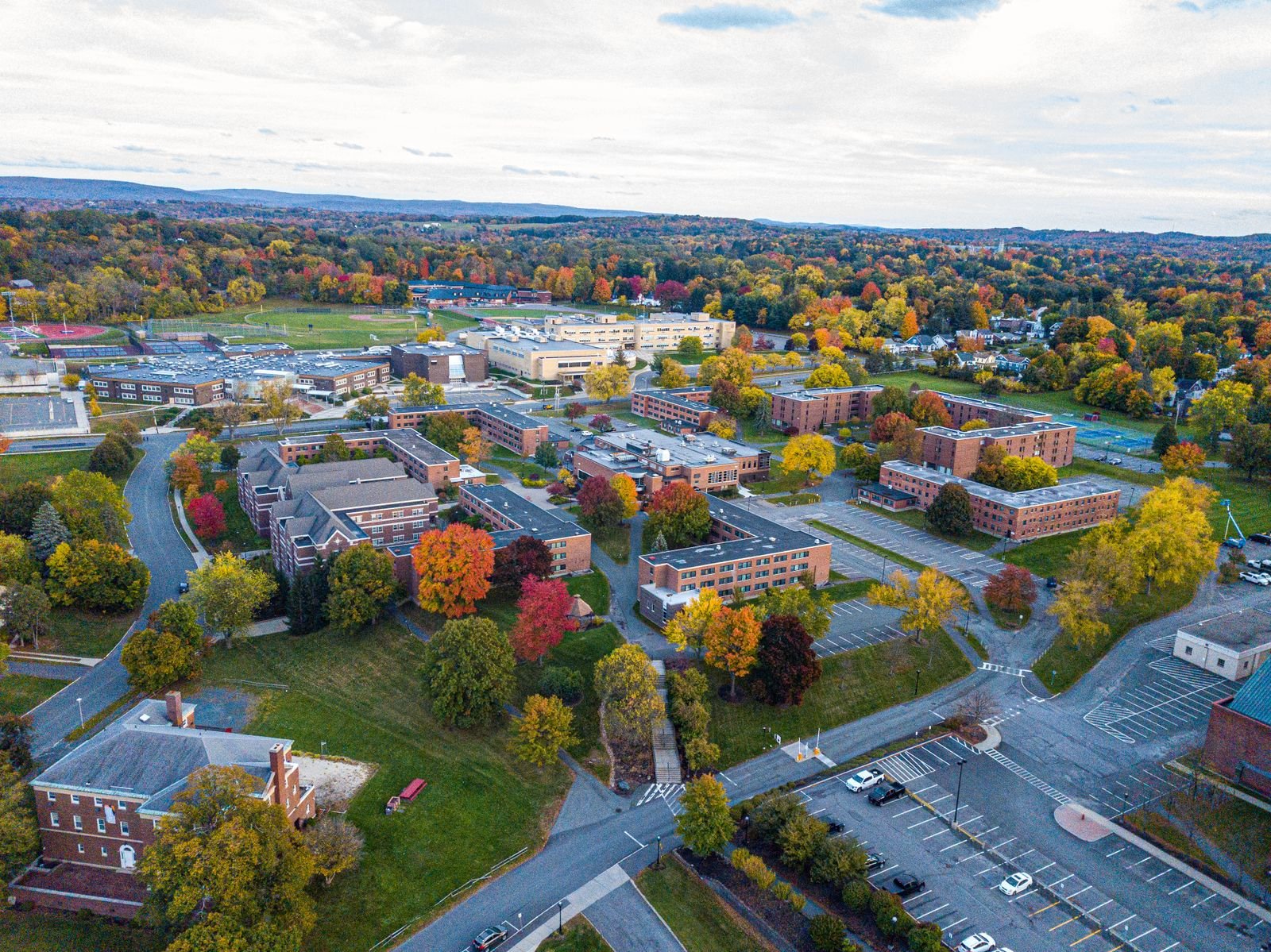 Sports and recreation facility planning for campuses