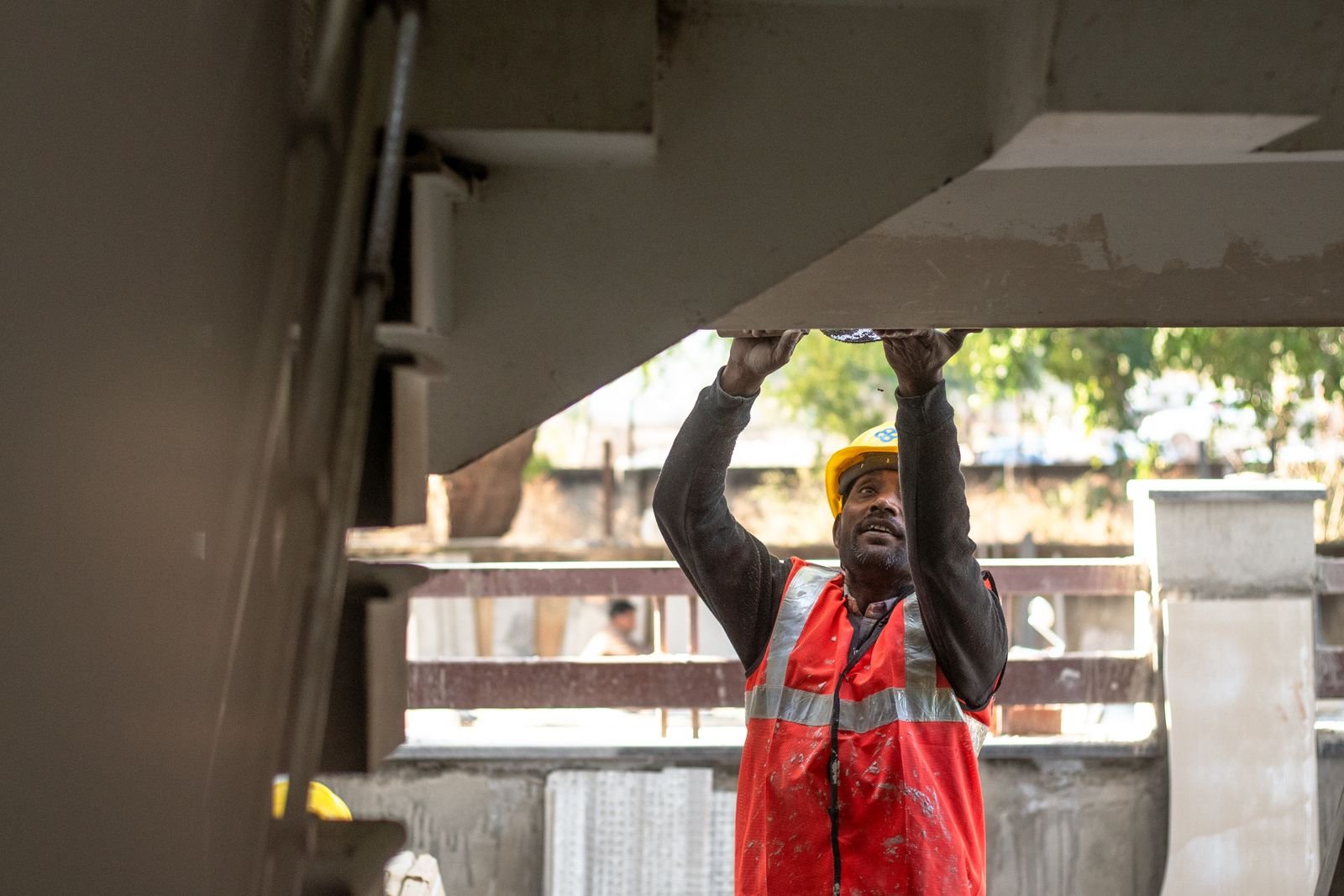 Contract administration and document control for construction projects