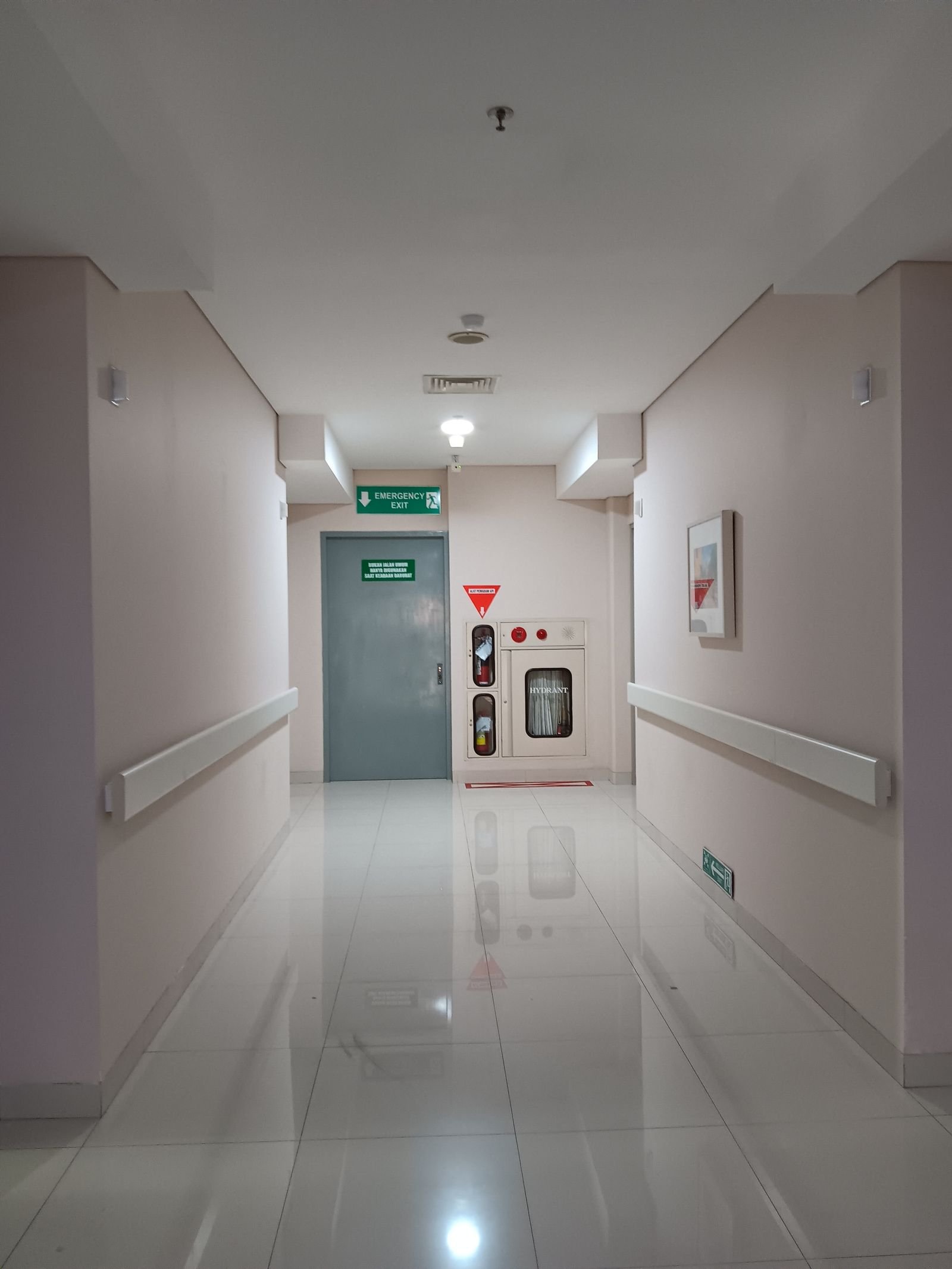 Healthcare furniture and turnkey fit-out
