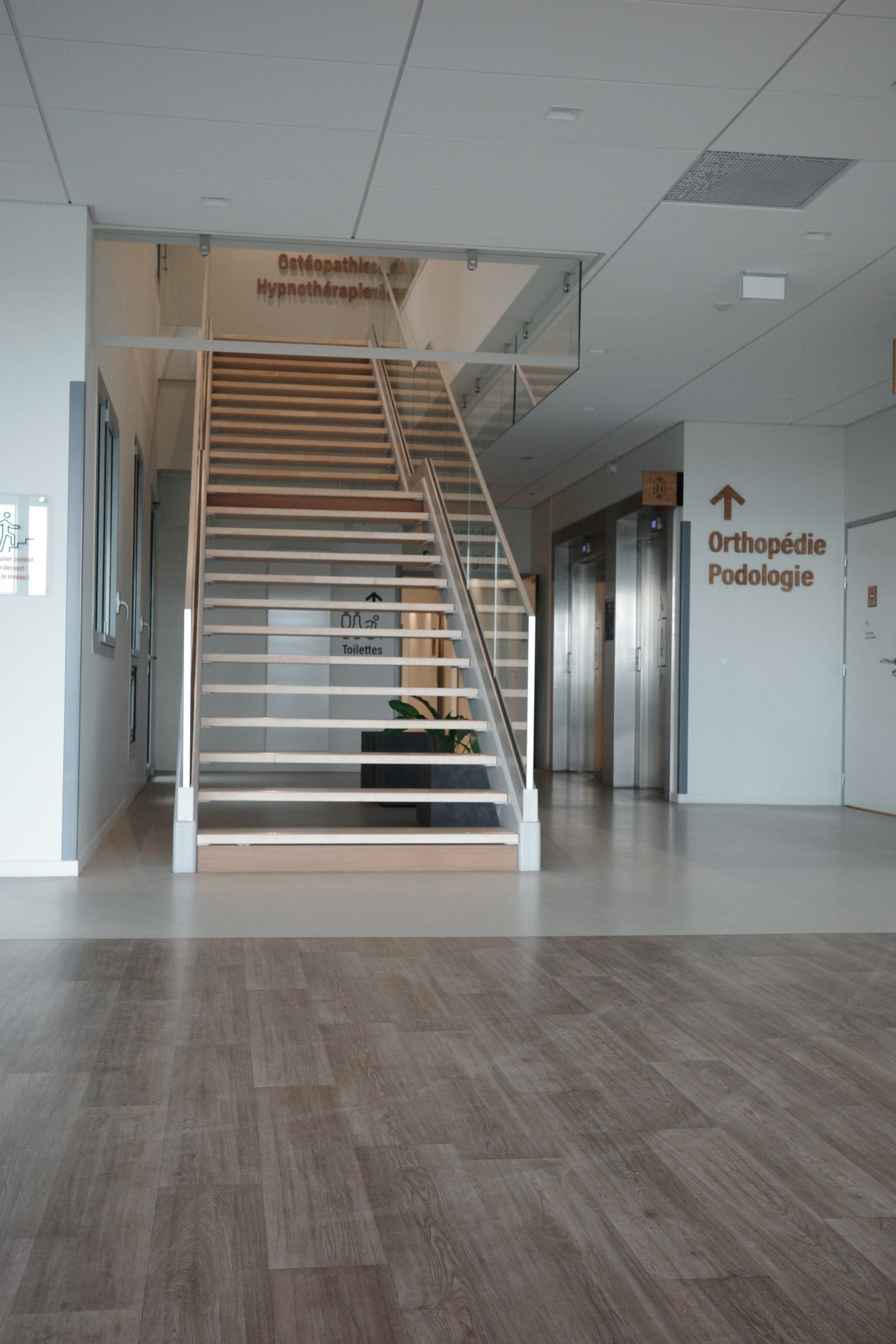 Healthcare MEP HVAC and cleanroom coordination services