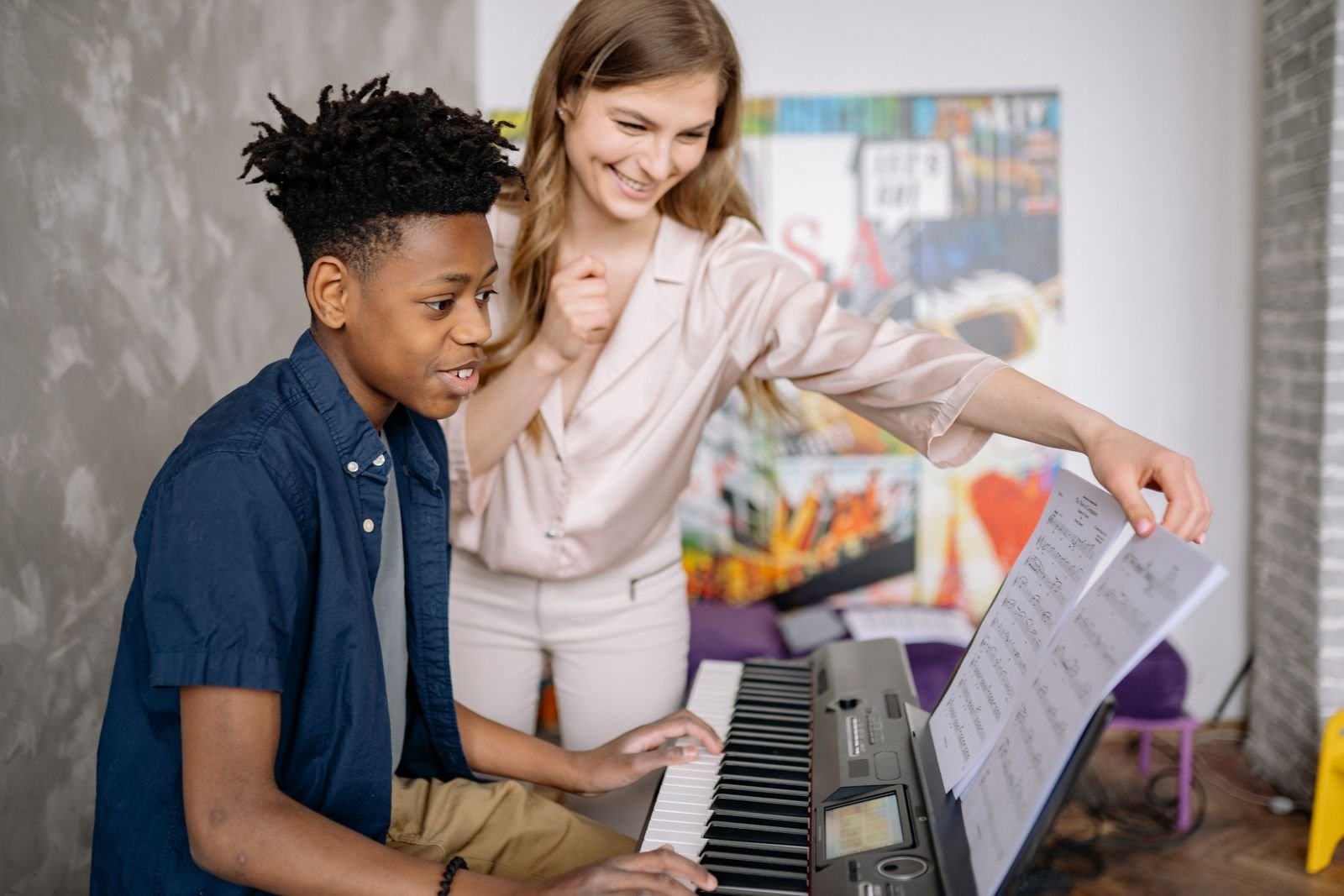 Bollywood and film music keyboard lessons